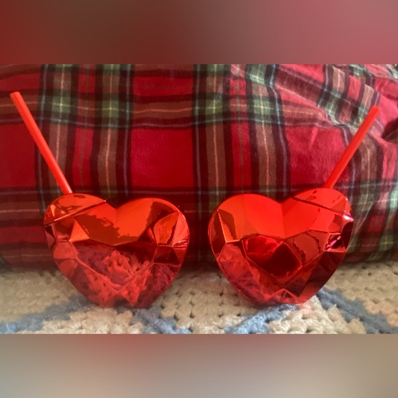 Other - Red Heart-Shaped Drink Tumblers - 20 oz (2)